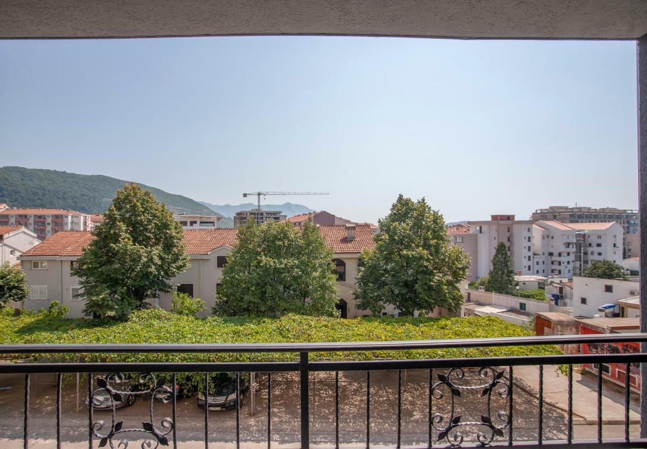 Apartment Iva Budva Exterior photo